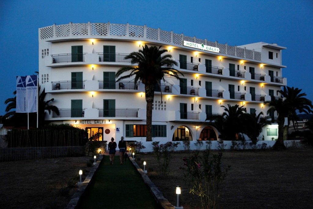 Azuline Hotel Galfi (Adults Only) San Antonio  Eksteriør bilde